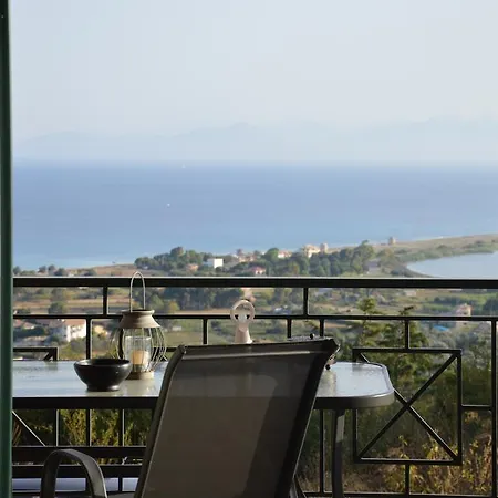 Apartament Erismini *