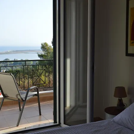 Erismini Apartment *