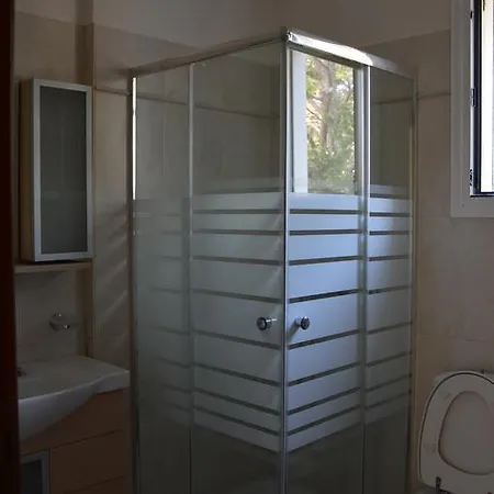 Erismini Apartment