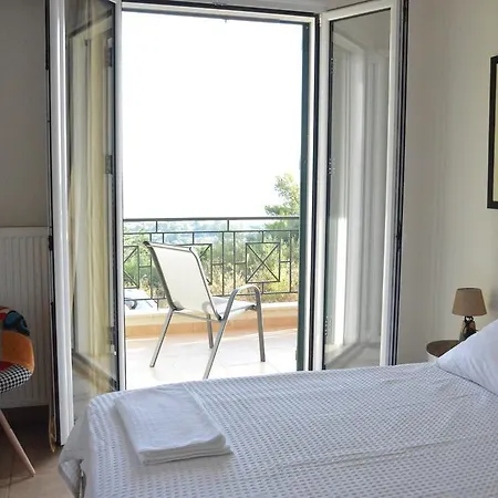 Erismini Apartment